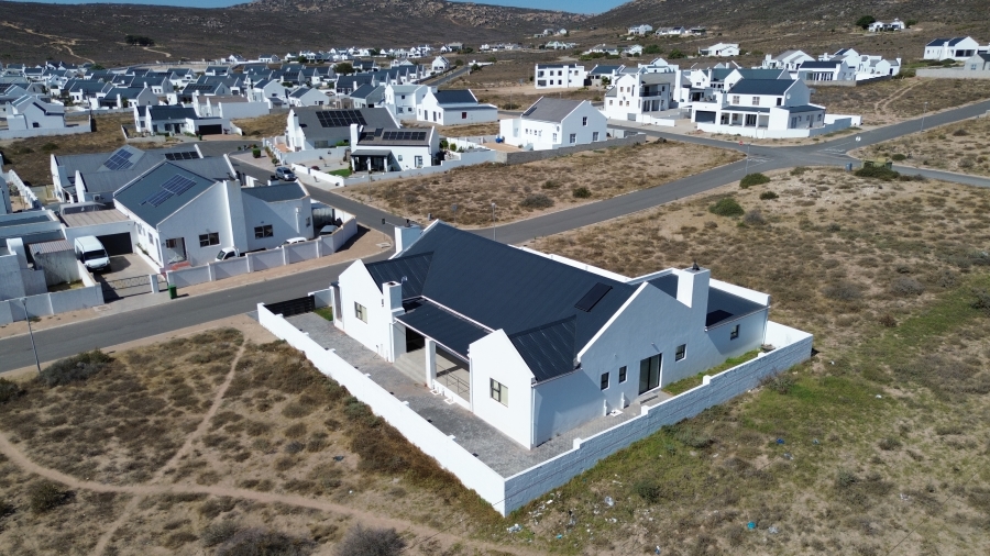 4 Bedroom Property for Sale in Harbour Lights Western Cape